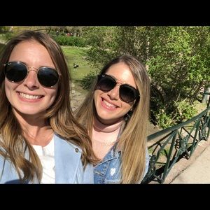 Meet your Posher, Michaela